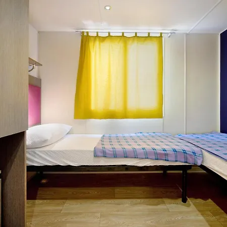 Kemp Camping Grande Italia Vulcano 6